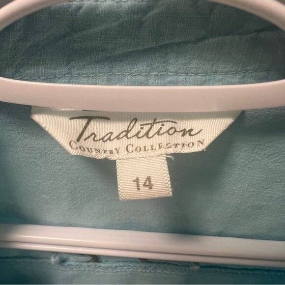Vintage TRADITION Country Collection Light Blue Sleeveless Button Down Shirt - Picture 3 of 10